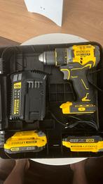 Schroef boormachine Stanley, Doe-het-zelf en Verbouw, Gereedschap | Boormachines, Ophalen of Verzenden, Zo goed als nieuw, 600 watt of meer