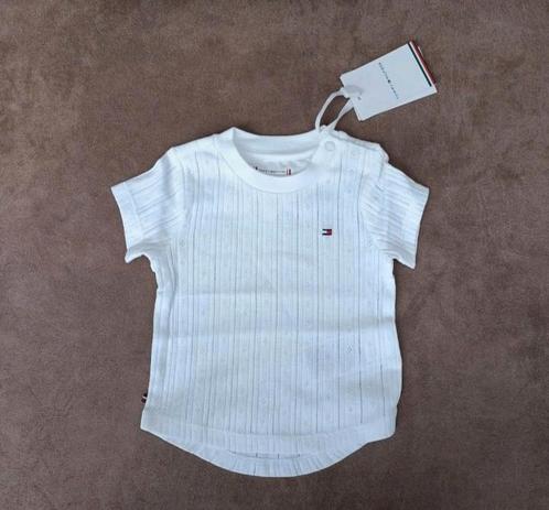 Tommy Hilfiger shirt maat 62, Kinderen en Baby's, Babykleding | Maat 62, Nieuw, Meisje, Shirtje of Longsleeve, Ophalen of Verzenden
