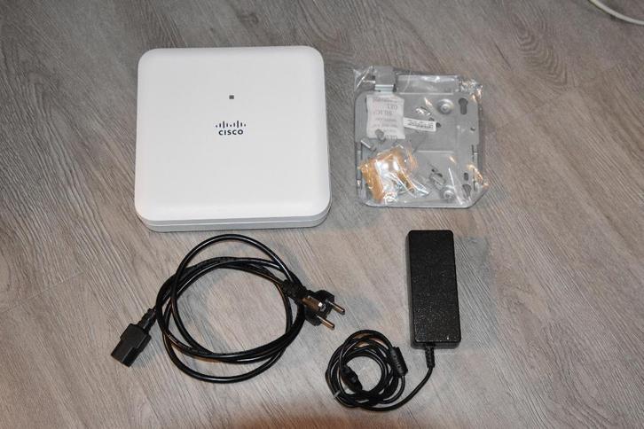 Cisco Aironet 1832i (Mobility Express AP), Computers en Software, Accesspoints, Gebruikt, Ophalen of Verzenden