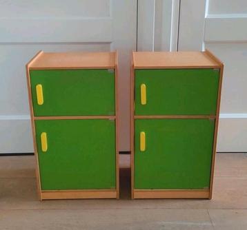 2 nachtkastjes /1 nachtkastje kastje kinderkamer speelkamer  beschikbaar voor biedingen