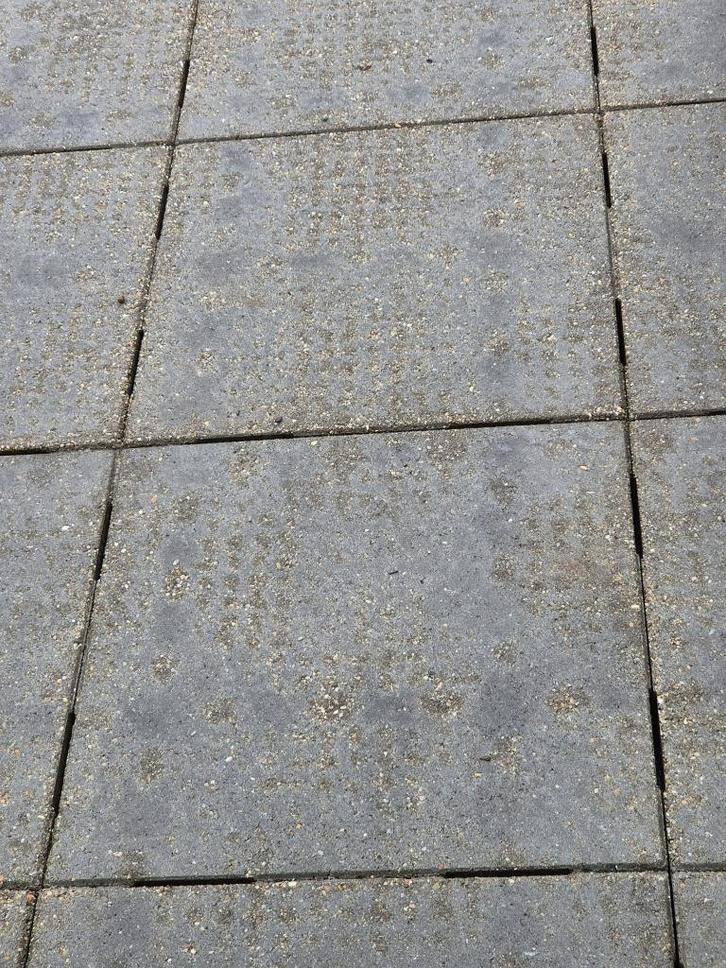 130x 50x50cm betontegels (gratis), Tuin en Terras, Tegels en Klinkers, Gebruikt, Terrastegels, Beton, 10 m² of meer, Ophalen