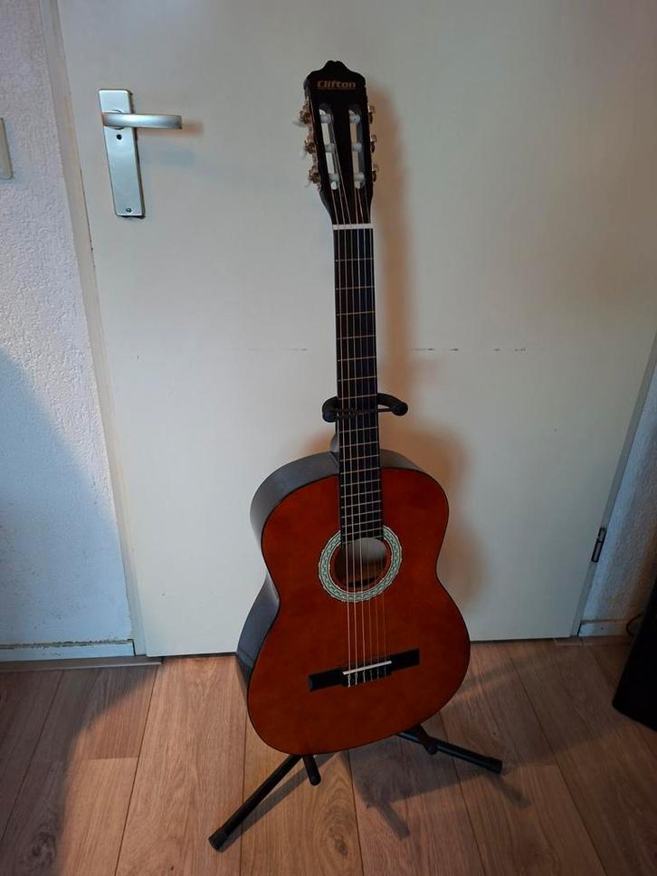 Clifton Gitaar - Klassiek model, Muziek en Instrumenten, Snaarinstrumenten | Gitaren | Akoestisch, Gebruikt, Klassieke of Spaanse gitaar