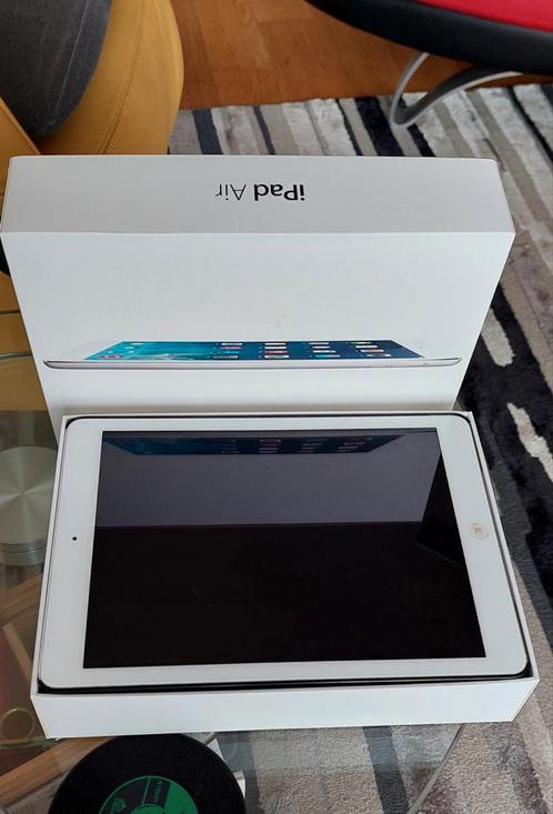 iPad Air, Computers en Software, Apple iPads, Gebruikt, Apple iPad Air, Wi-Fi, 10 inch, 16 GB, Wit, Ophalen