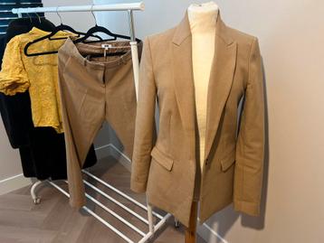 Dames pak blazer en broek beige lichtbruin WE beschikbaar voor biedingen