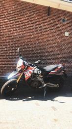 Aprilia SMV 750 Dorsoduro, Ophalen, Zo goed als nieuw, Benzine, Overige modellen