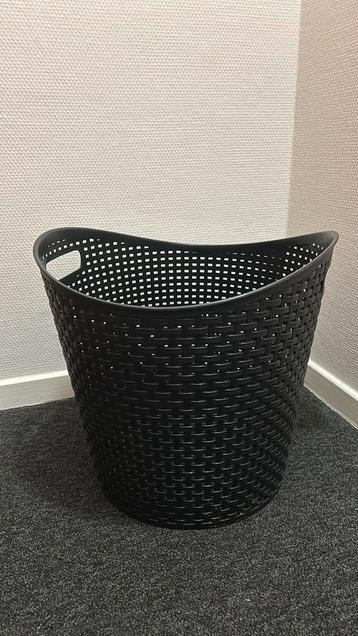 wasmand(laundry basket) te koop! beschikbaar voor biedingen