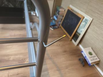 Vintage IKEA metalen bedframe – 160 x 200 cm - afbeelding 4