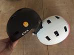 2x Btwin Fietshelm mt M, Ophalen, Btwin / Decathlon, M, Jongen of Meisje