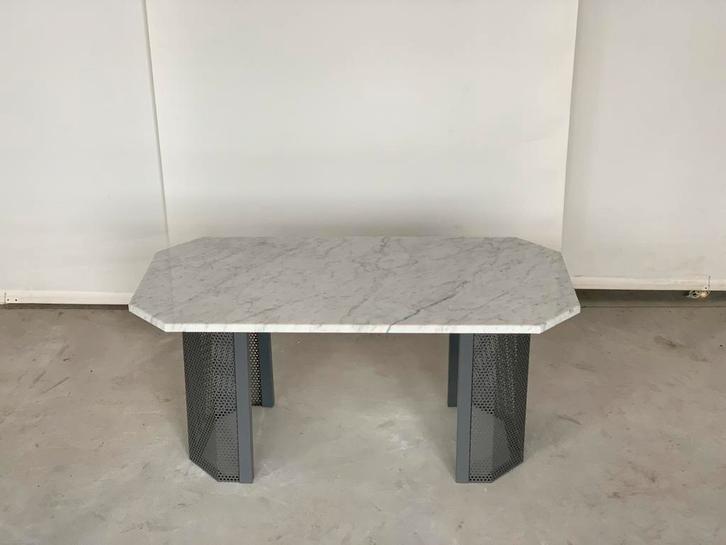 Vintage carrara coffeetable, Antiek en Kunst, Antiek | Meubels | Tafels, Ophalen of Verzenden