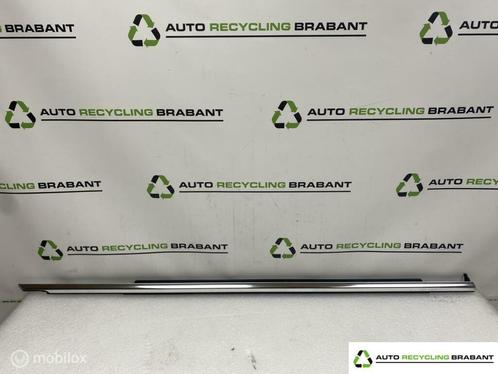 Raamlijst Rechts Voor BMW 5 Serie G30 NIEUW 51337336958, Auto-onderdelen, Carrosserie en Plaatwerk, BMW, Gebruikt, Ophalen of Verzenden