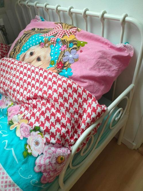 IKEA Meegroeibed. Meidenbed met spijlen en krullen, Kinderen en Baby's, Kinderkamer | Bedden, Gebruikt, 180 cm of meer, 85 tot 100 cm