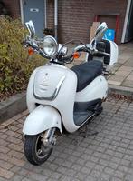 Scooter AGM RETRO met gratis helm, Gebruikt, Benzine, Ophalen, Overige merken