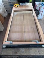 Fakro dakraam (tuimel) 94x160, gebruikt maar prima, Doe-het-zelf en Verbouw, Kozijnen en Schuifpuien, Gebruikt, Raamkozijn, 150 tot 225 cm