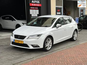 Seat Leon 1.2 TSI Style Business Automaat Navi Clima PDC beschikbaar voor biedingen