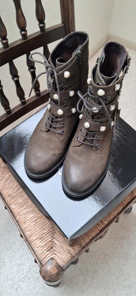 Laarsjes maat 41 groen leer merk SPM  i.g.s., Kleding | Dames, Schoenen, Gedragen, Lage of Enkellaarzen, Groen, Ophalen of Verzenden