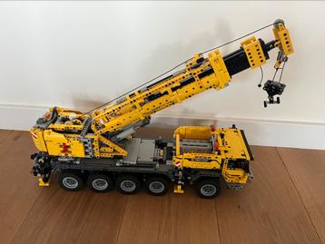 LEGO Technic Mobiele Kraan 42009 beschikbaar voor biedingen