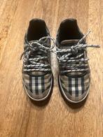 Burberry sneakers maat 29, Kinderen en Baby's, Kinderkleding | Schoenen en Sokken, Ophalen of Verzenden, Zo goed als nieuw, Schoenen