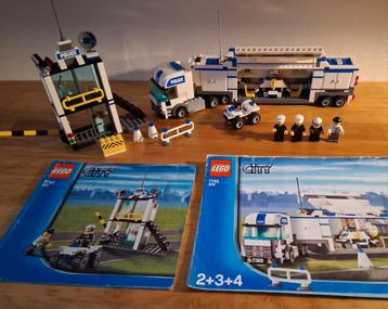 Lego city politievrachtwagen 7743 complete set + boekjes beschikbaar voor biedingen