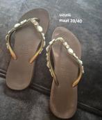 uzurii teenslippers maat 39/40 bruin, Kleding | Dames, Schoenen, Bruin, Uzurii, Gedragen, Ophalen