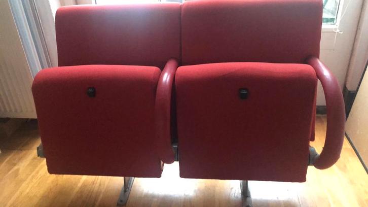 Theater stoelen, Huis en Inrichting, Banken | Bankstellen, Zo goed als nieuw, Minder dan 150 cm, 75 tot 100 cm, Stof, Ophalen