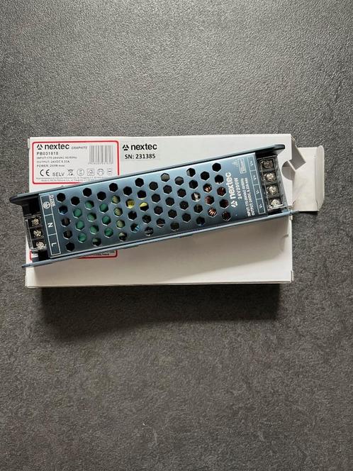 2x LED TRANSFORMATOR  200W 24V, Hobby en Vrije tijd, Elektronica-componenten, Ophalen of Verzenden