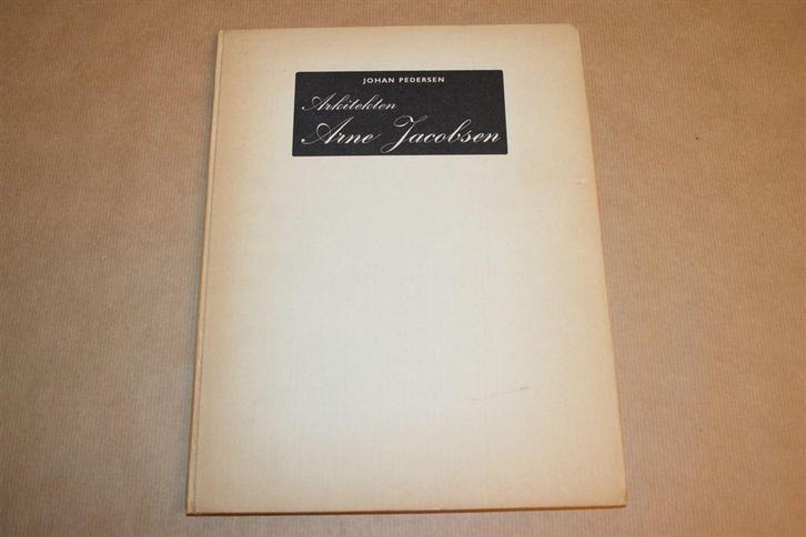 Boek over het werk van Arne Jacobsen, Boeken, Kunst en Cultuur | Architectuur, Zo goed als nieuw, Architecten, Ophalen of Verzenden