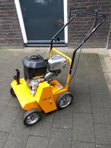 Te Huur: Stiga VBF-40 verticuteermachine beschikbaar voor biedingen