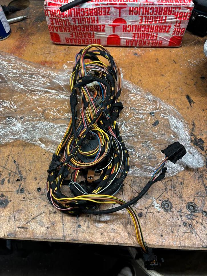 Originele VW Golf 3 / Vento/jetta stoelverwarming kabelboom, Auto-onderdelen, Elektronica en Kabels, Volkswagen, Gebruikt, Ophalen of Verzenden