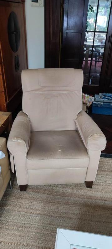 Reclining chair beschikbaar voor biedingen