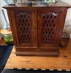 Houten Tv Kast - 65cm diep, 120,5cm hoog, Ophalen