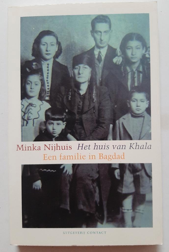 Het huis van Khala, Minka Nijhuis, Boeken, Biografieën, Zo goed als nieuw, Ophalen of Verzenden