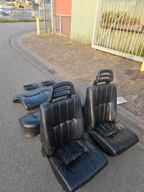 Volvo 245 leren stoelen + achterbank, Auto-onderdelen, Interieur en Bekleding, Volvo, Gebruikt, Ophalen of Verzenden