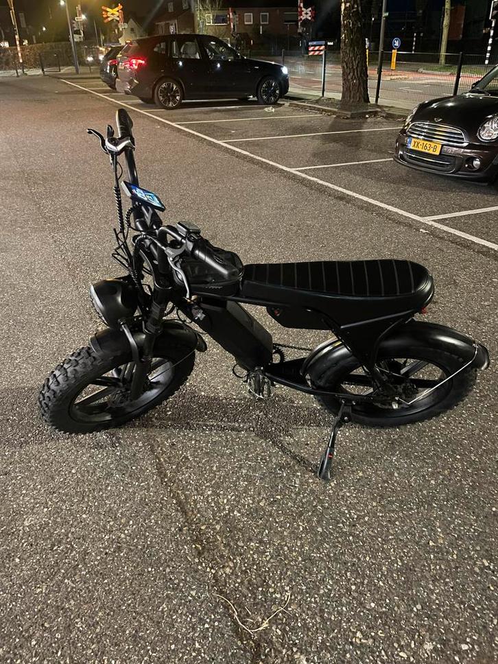 Ouxi V8 Fatbike - Dubbele Accu, Fietsen en Brommers, Brommers | Tomos, Zo goed als nieuw, Overige modellen, Maximaal 25 km/u, Ophalen of Verzenden