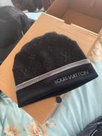 Gucci pet zwart en LV muts zwart, Kleding | Heren, Hoeden en Petten, Ophalen, Nieuw, One size fits all