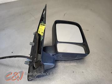 Buitenspiegel rechts van een Ford Transit Connect beschikbaar voor biedingen