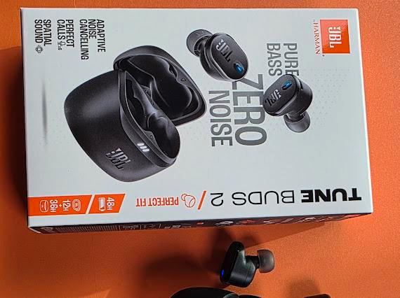 JBL Tune Buds 2 Bluetooth Earbuds, Nieuw In Doos Met Bon, Telecommunicatie, Mobiele telefoons | Oordopjes, Nieuw, Bluetooth, Ophalen of Verzenden