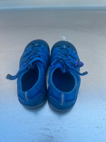 Keen schoenen beschikbaar voor biedingen
