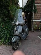 Vespa Piaggio, kleur olijfgroen, speciale editie, Fietsen en Brommers, Ophalen, Tweetakt, Gebruikt, 50 cc