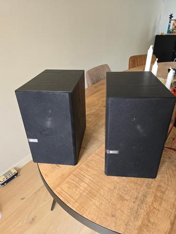 kef q 100 set  beschikbaar voor biedingen