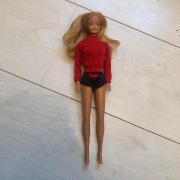 Barbiepop Mattel jaren 60 beschikbaar voor biedingen