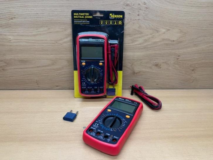 Multimeter DT9205A digitaal in beschermhoes., Doe-het-zelf en Verbouw, Meetapparatuur, Nieuw, Multimeter, Ophalen of Verzenden