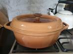 Invicta gietijzeren ovale franse braadpan 29cm faitout beige, Ophalen of Verzenden, Zo goed als nieuw, Gietijzer, Koekenpan of Braadpan