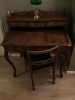 Antiek bureautje met stoel, Huis en Inrichting, Bureaus, Ophalen, Gebruikt