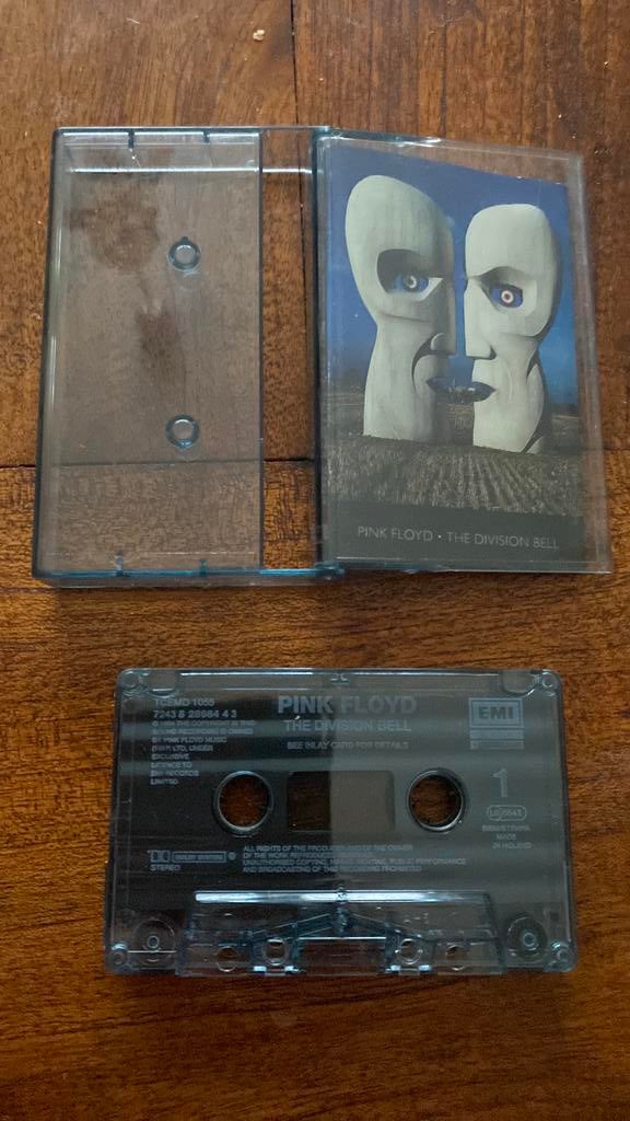 Pink Floyd cassette the division bell, Ophalen of Verzenden, Zo goed als nieuw, Pop, 1 bandje
