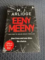 M.J. Arlidge novel “Eeeny Meeny”, Boeken, Taal | Engels, Fictie, Ophalen of Verzenden, Zo goed als nieuw, M.J. Arlidge