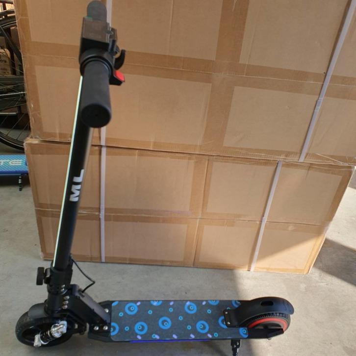 Kinder elektrische step 24v 15 km, Fietsen en Brommers, Steps, Nieuw, Elektrische step (E-scooter), Ophalen of Verzenden