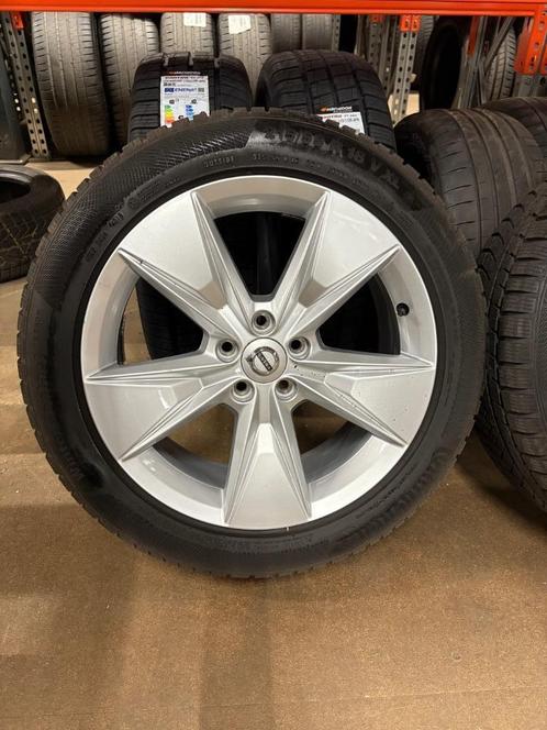Originele Volvo V60 Cross Country 18 inch winterset, Auto-onderdelen, Banden en Velgen, Banden en Velgen, Winterbanden, 18 inch