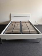 *ZGAN* Witte Bed — 140 x 200 cm, Ophalen, Wit, Tweepersoons, 140 cm