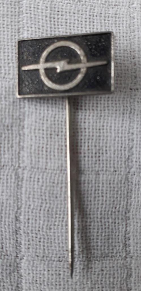 Vintage speldje speld pin reclamespeldje Opel, Verzamelen, Speldjes, Pins en Buttons, Gebruikt, Speldje of Pin, Transport, Ophalen of Verzenden