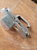 Voordeurbeslag, Ophalen, Klink of Kruk